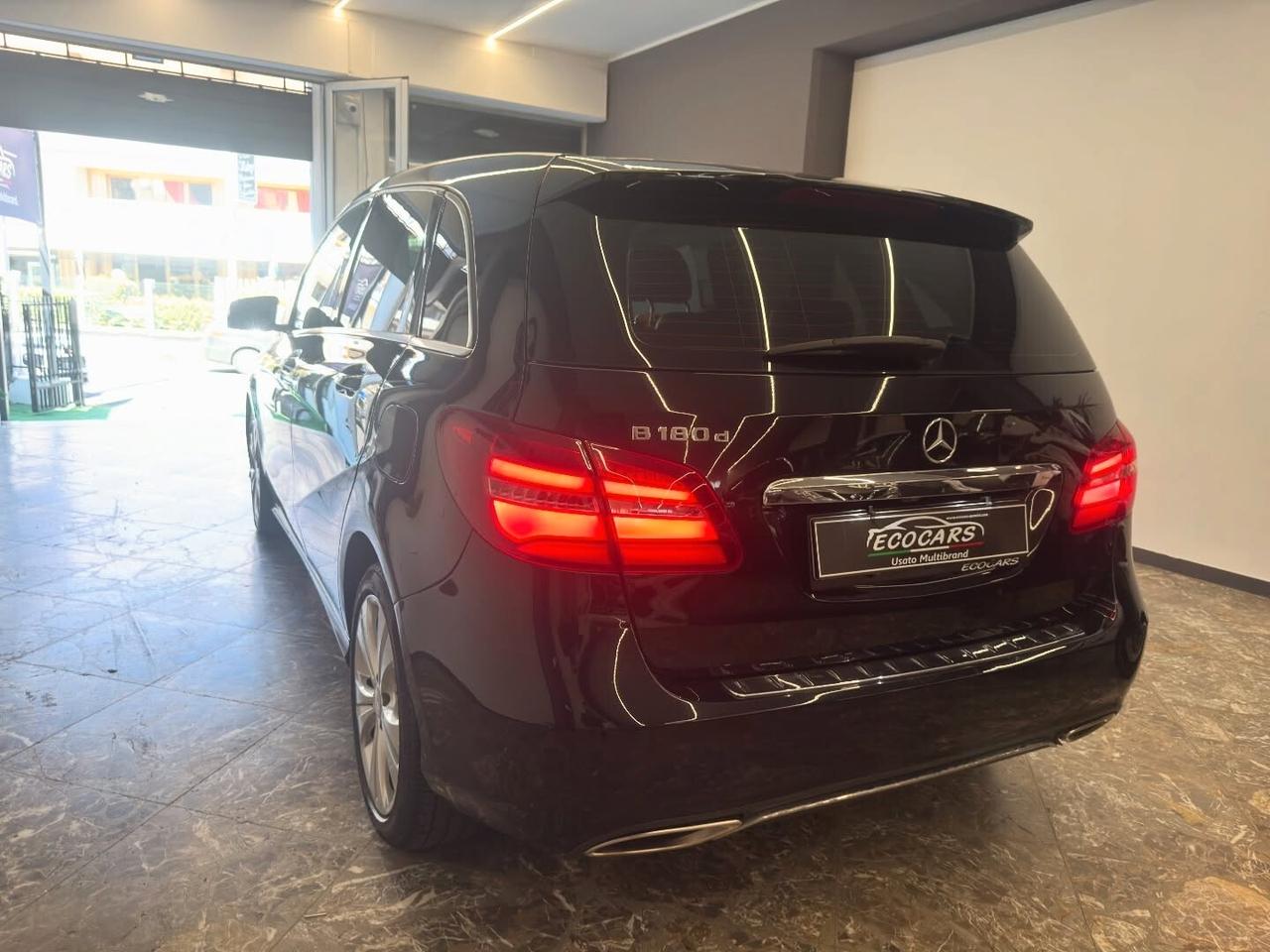 Mercedes-benz B 180 d Premium Restyling - 2016