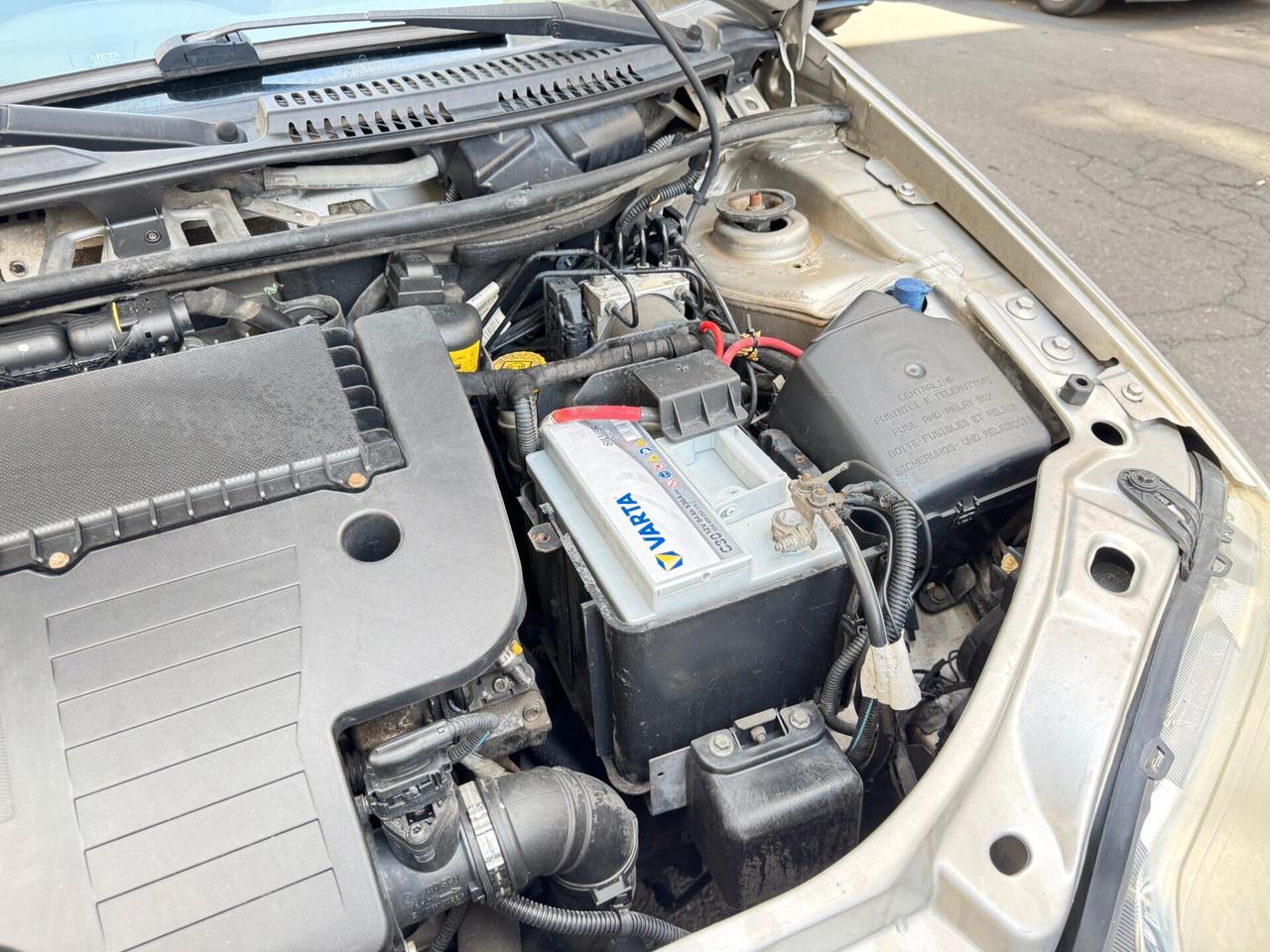 FIAT PUNTO 1.3 MULTIJET DIESEL – 5 PORTE – CLIMATIZZATA