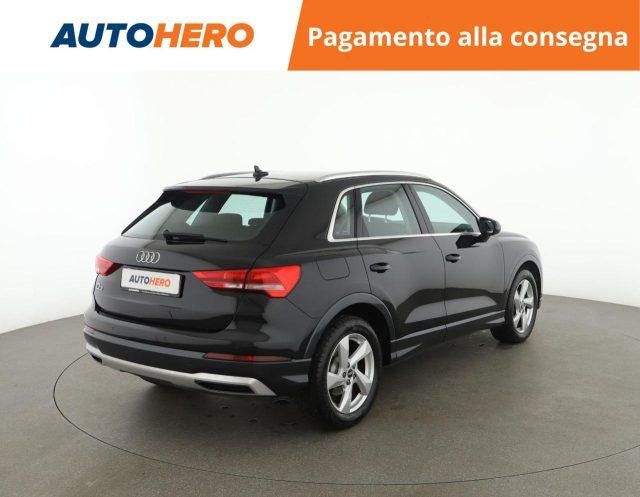 AUDI Q3 35 TDI S tronic Business Advanced