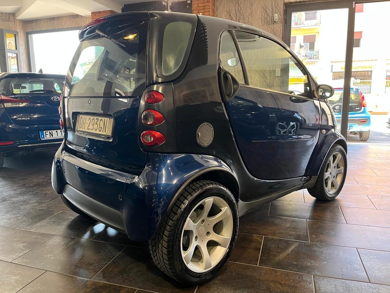 Smart ForTwo 700 coupé passion (45 kW)