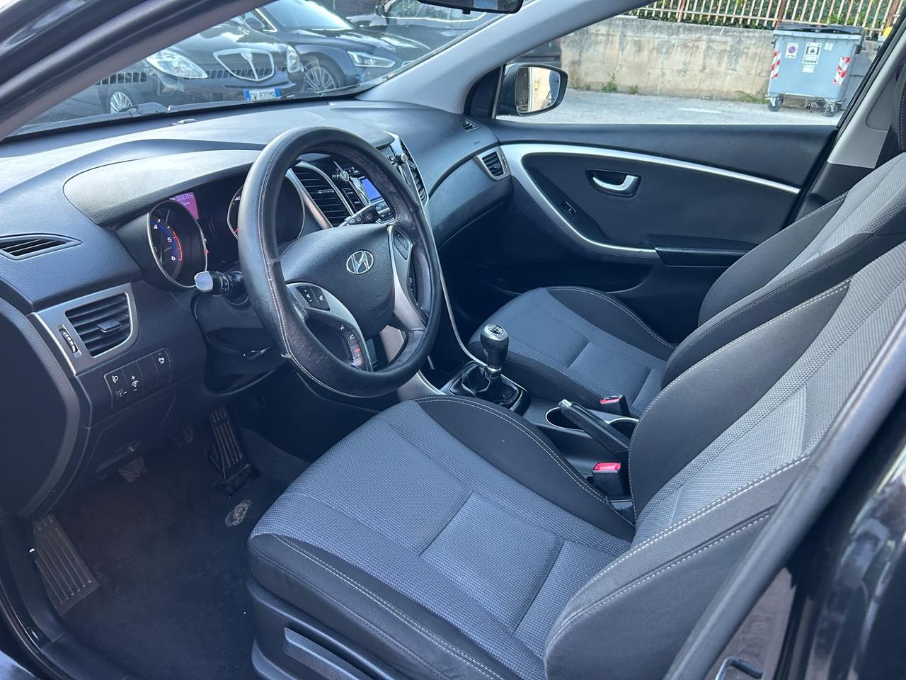 Hyundai i30 1.6 CRDi 5p. 150000km