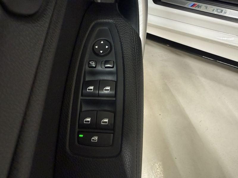 BMW Serie 1 M 140i xDrive 5p Steptronic