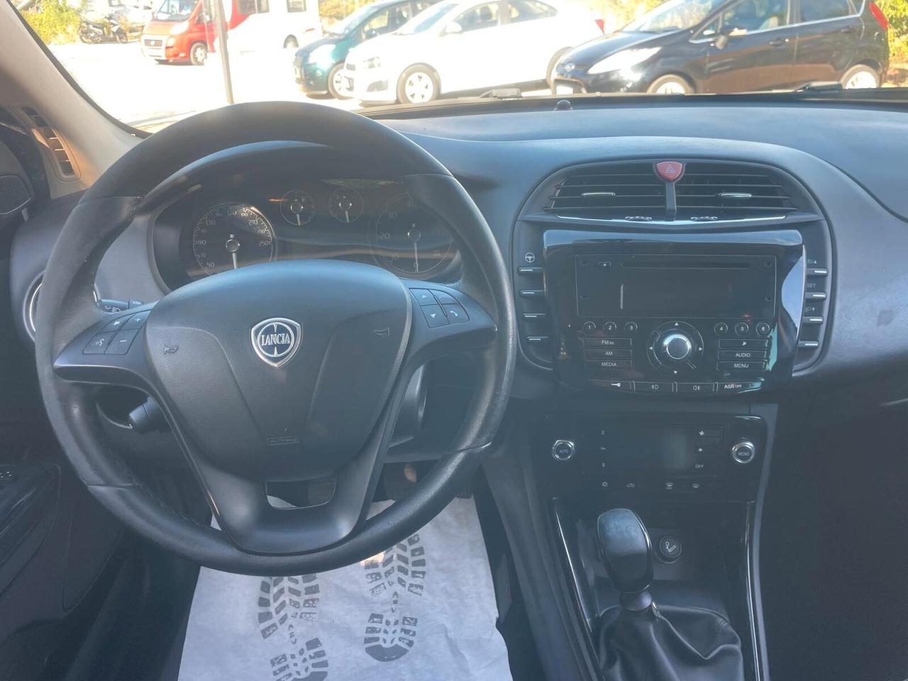 Lancia Delta 1.6"Finanziabile Senza Busta Paga"