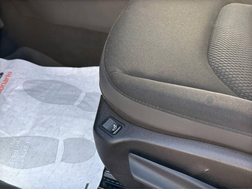 Jeep Renegade 1.6 mjt Limited 130cv Con CARPLAY