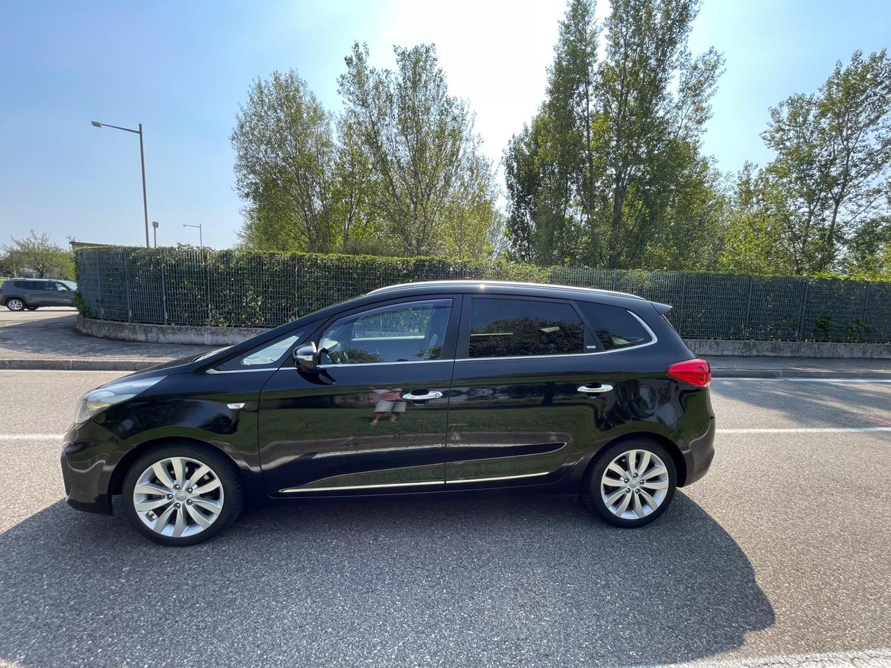 Kia Carens 1.7 CRDi 141 CV DCT Platinum