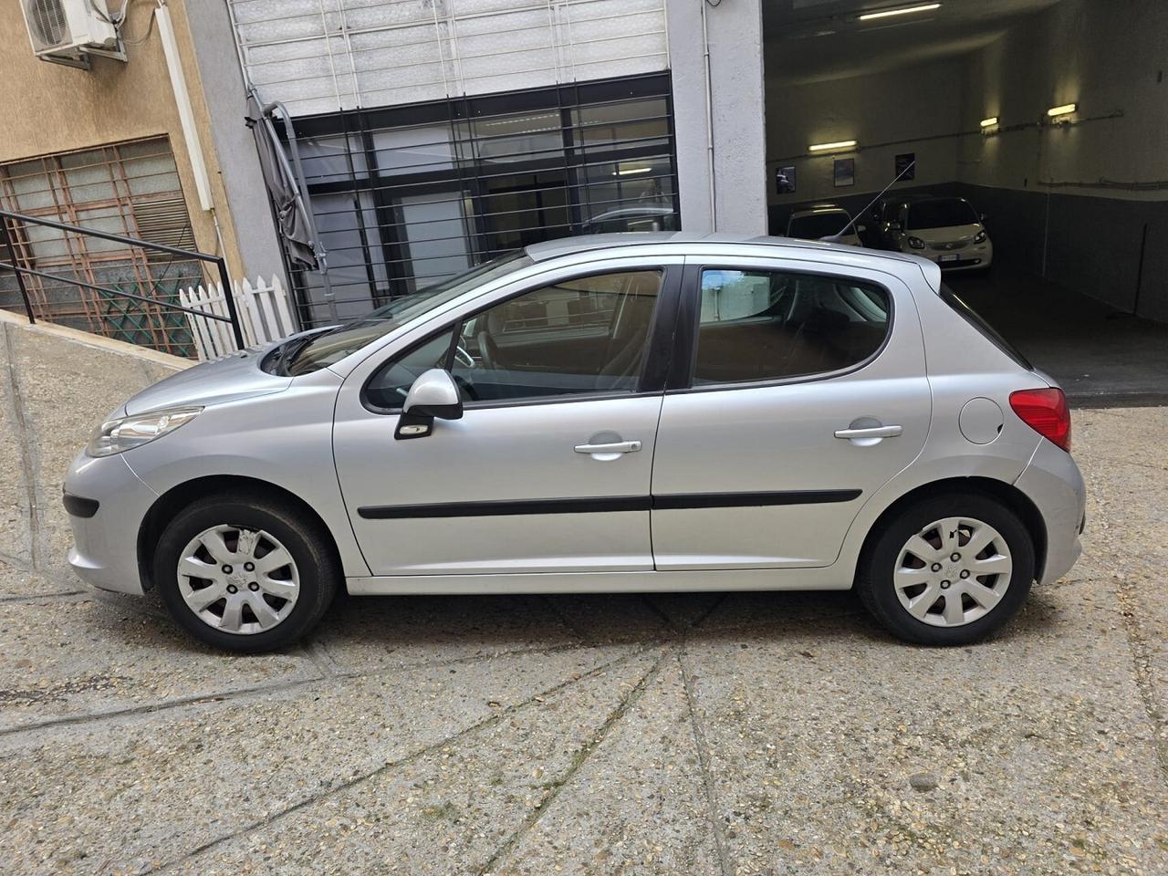 PEUGEOT 207 - KM ORIGINALI