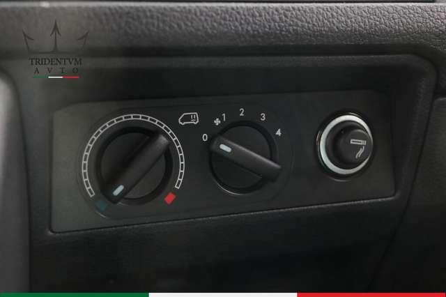 Volkswagen T6 California BEACH 4MOTION DSG 150cv - LED