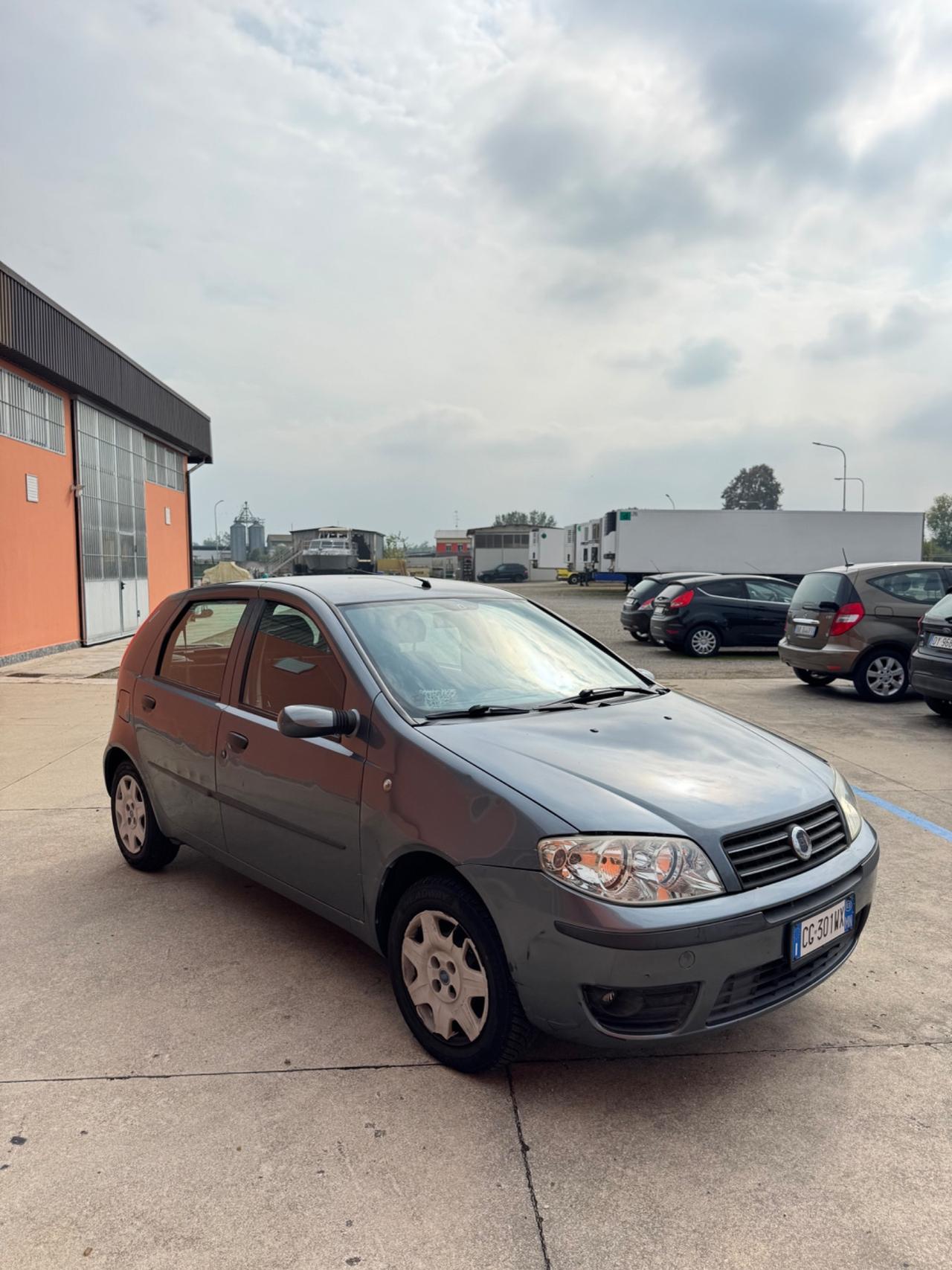 Fiat Punto 1.2i cat 5 porte Feel