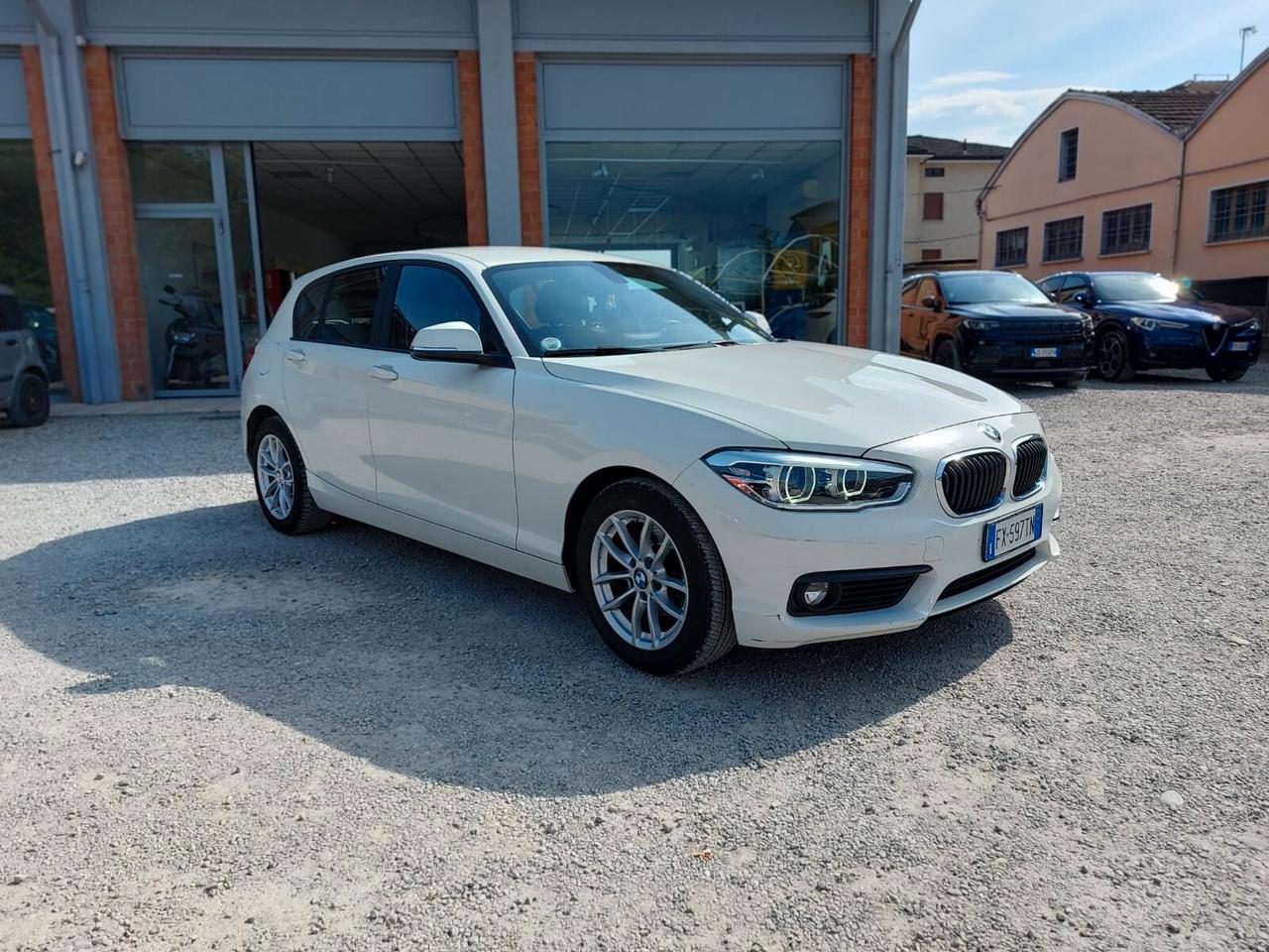 Bmw 116 116d 5p. Business KM 106000 GARANZIA 12 MESI