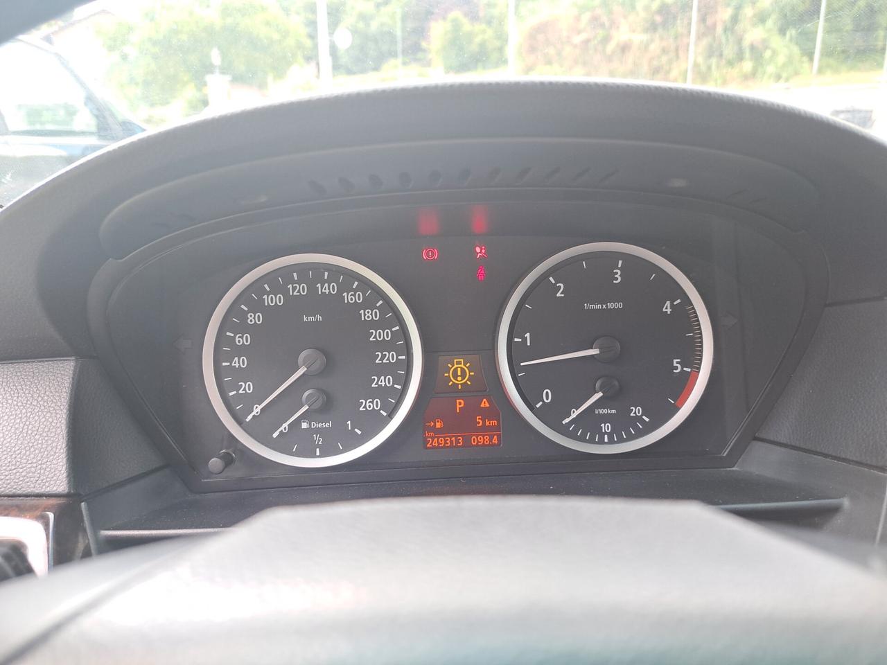 Bmw 525d AUT /SENSORI