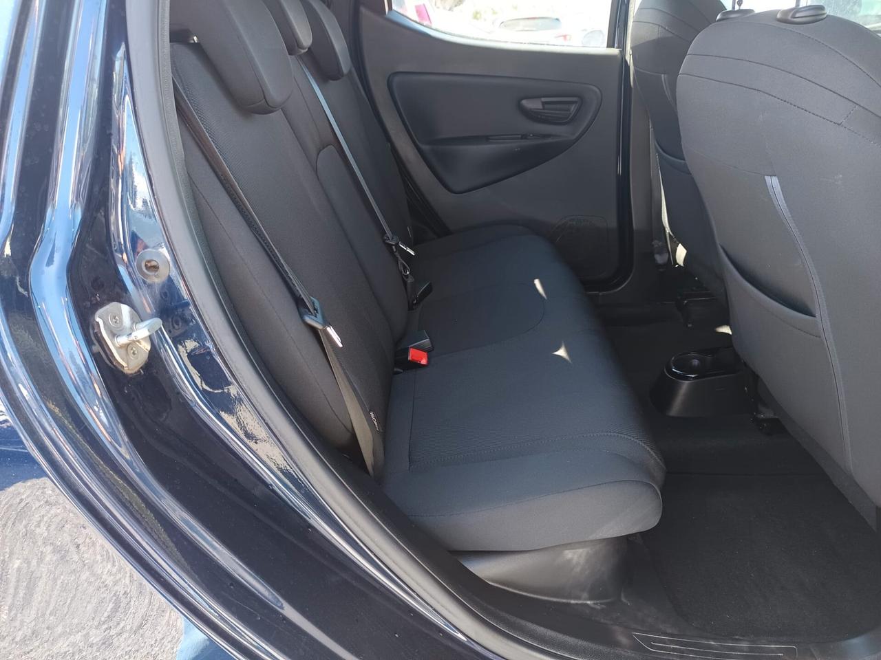Lancia Ypsilon 2020 - 1.2 BENZINA OK NEOP. LB AUTOMOBILI
