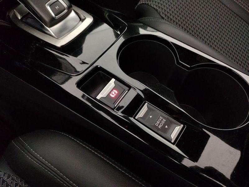 Peugeot 2008 2008 PureTech 130 S&S EAT8 GT