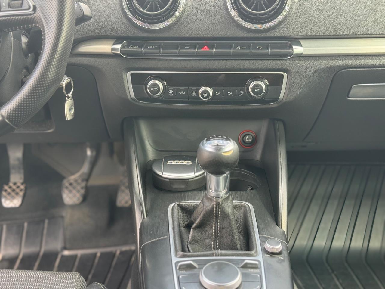 Audi A3 2.0 TDI 184 CV clean diesel Ambiente