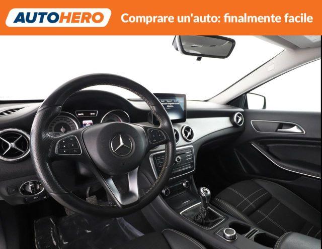 MERCEDES-BENZ GLA 180 Sport