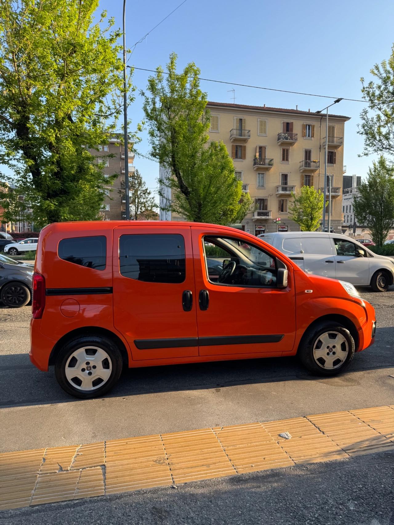 Fiat Qubo 1.4 77 CV GPL autocarro