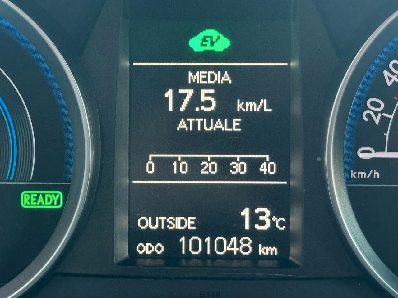 Toyota Auris 1.8 Hybrid Lounge