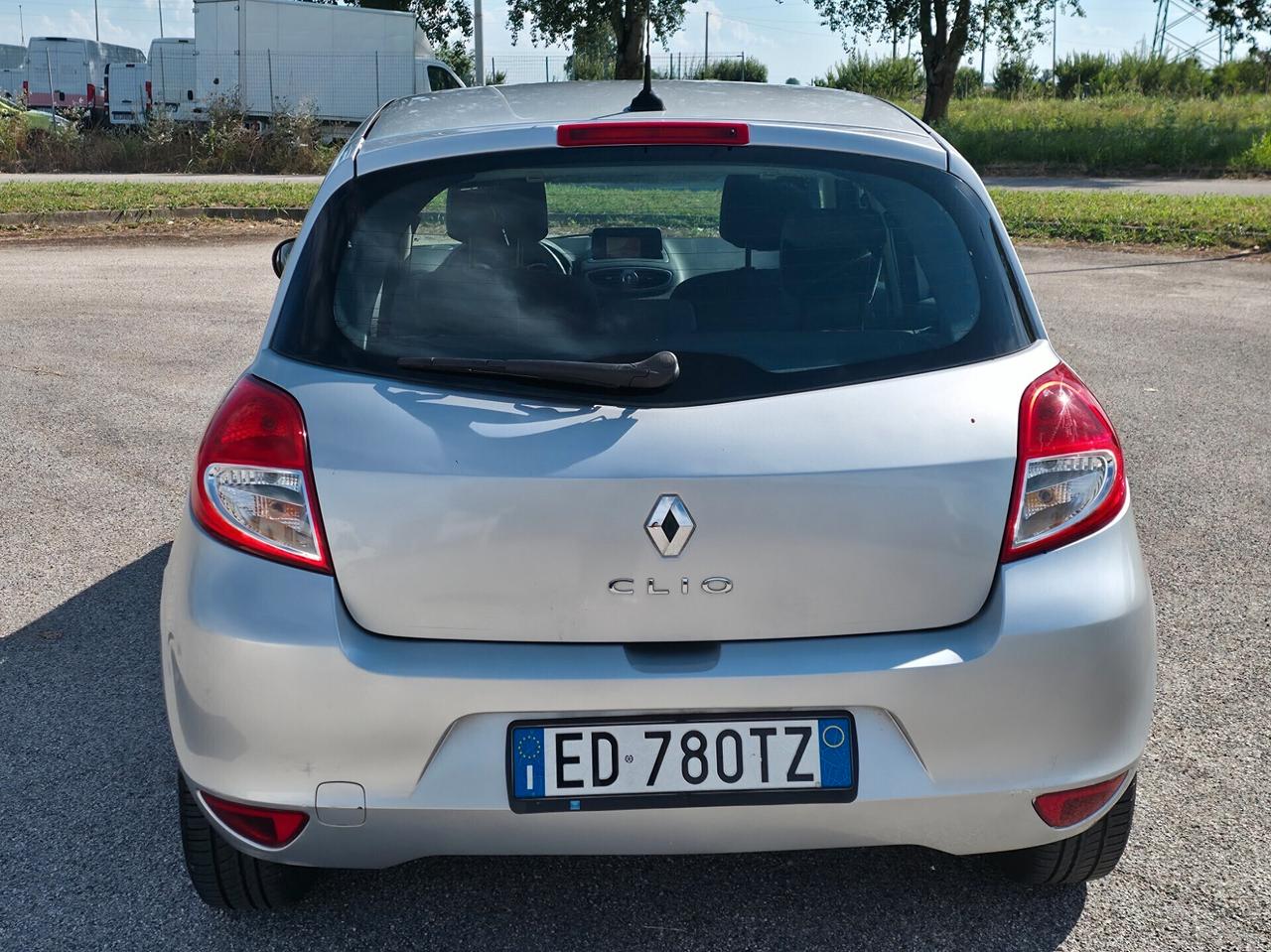 Renault Clio 1.2 benzina 2010 5 porte Luxe