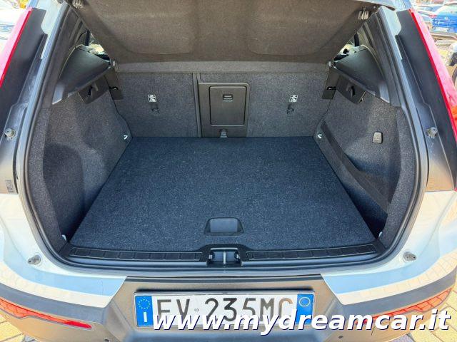 VOLVO XC40 D3 Geartronic Momentum