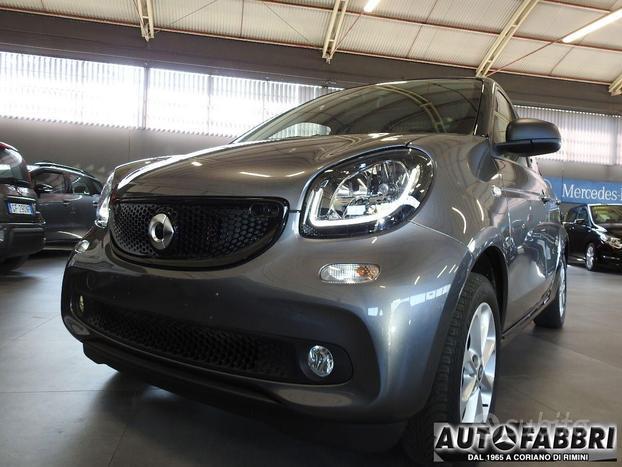 SMART - Forfour - 90 0.9 Turbo Panoramic Passion-
