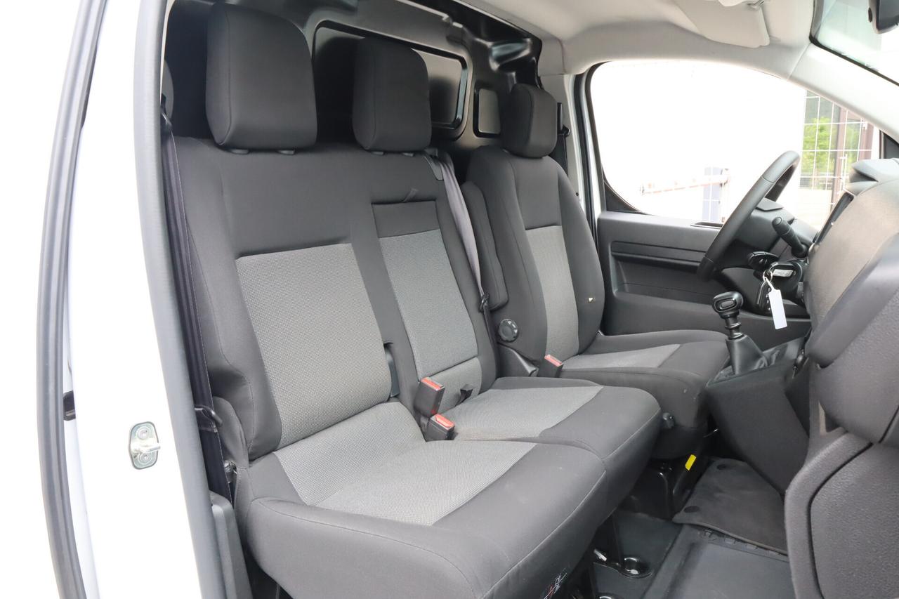 Vivaro 1.5 CDTI 120 CV L2 Medio CAMERA 3 POSTI 18.850+IVA