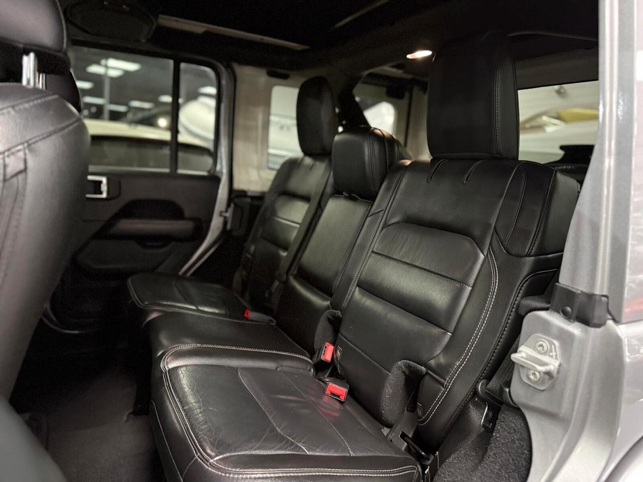 Jeep Wrangler Unlimited 2.2 Mjt II Sahara "SKY ONE"