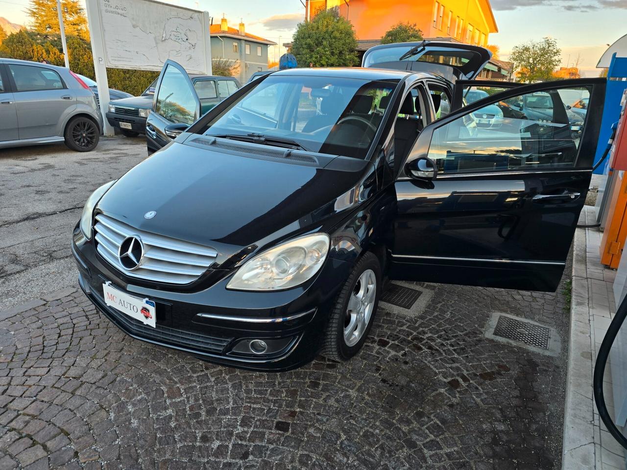 Mercedes-benz B 180 B 180 CDI Chrome 186.000km