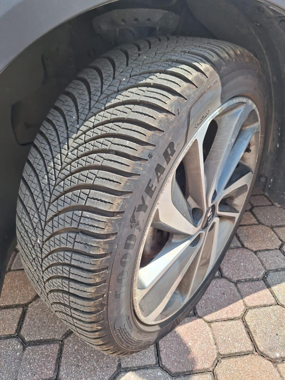 Kia Niro 1.6 GDi DCT Ibrido
