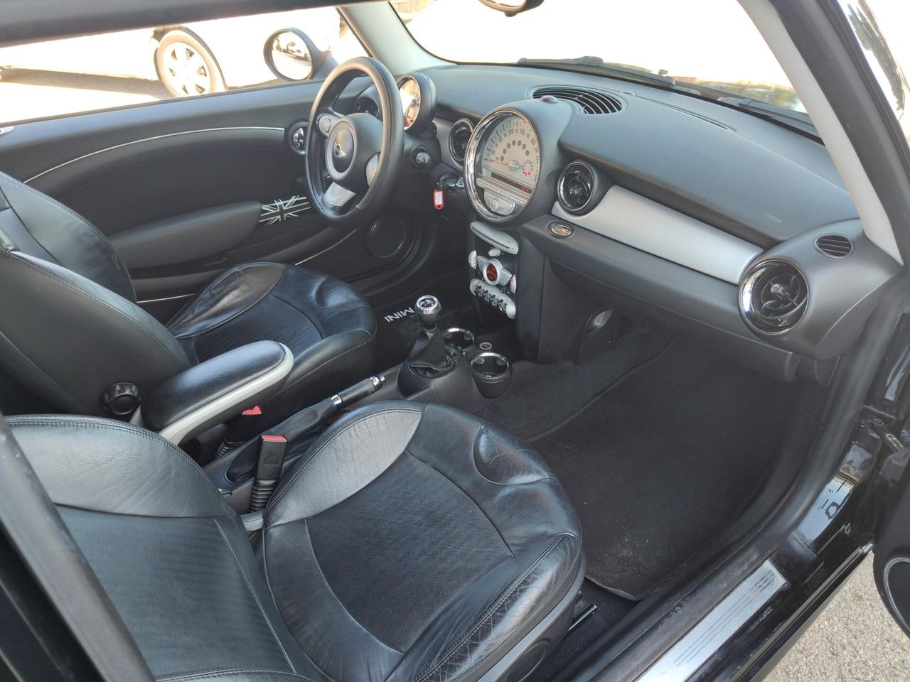 Mini 1.6d Cooper km 100.000