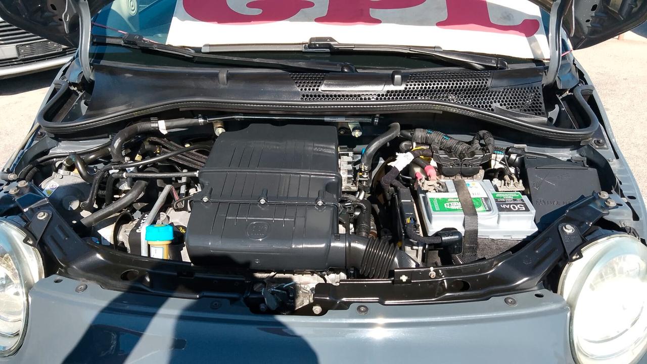Fiat 500 1.2 BENZINA GPL