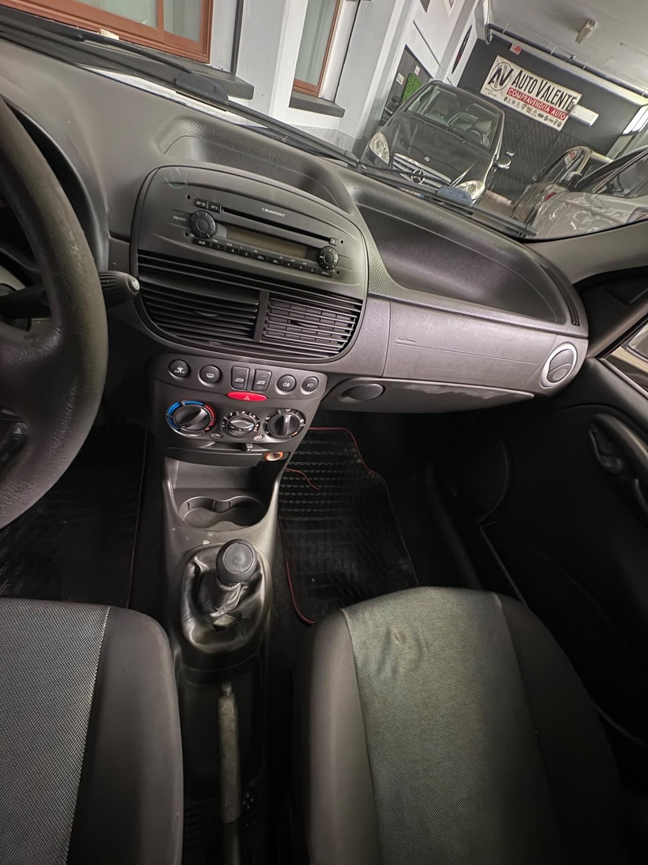 Fiat Punto Classic 1.2 benzina 60cv 2007 neopatentati