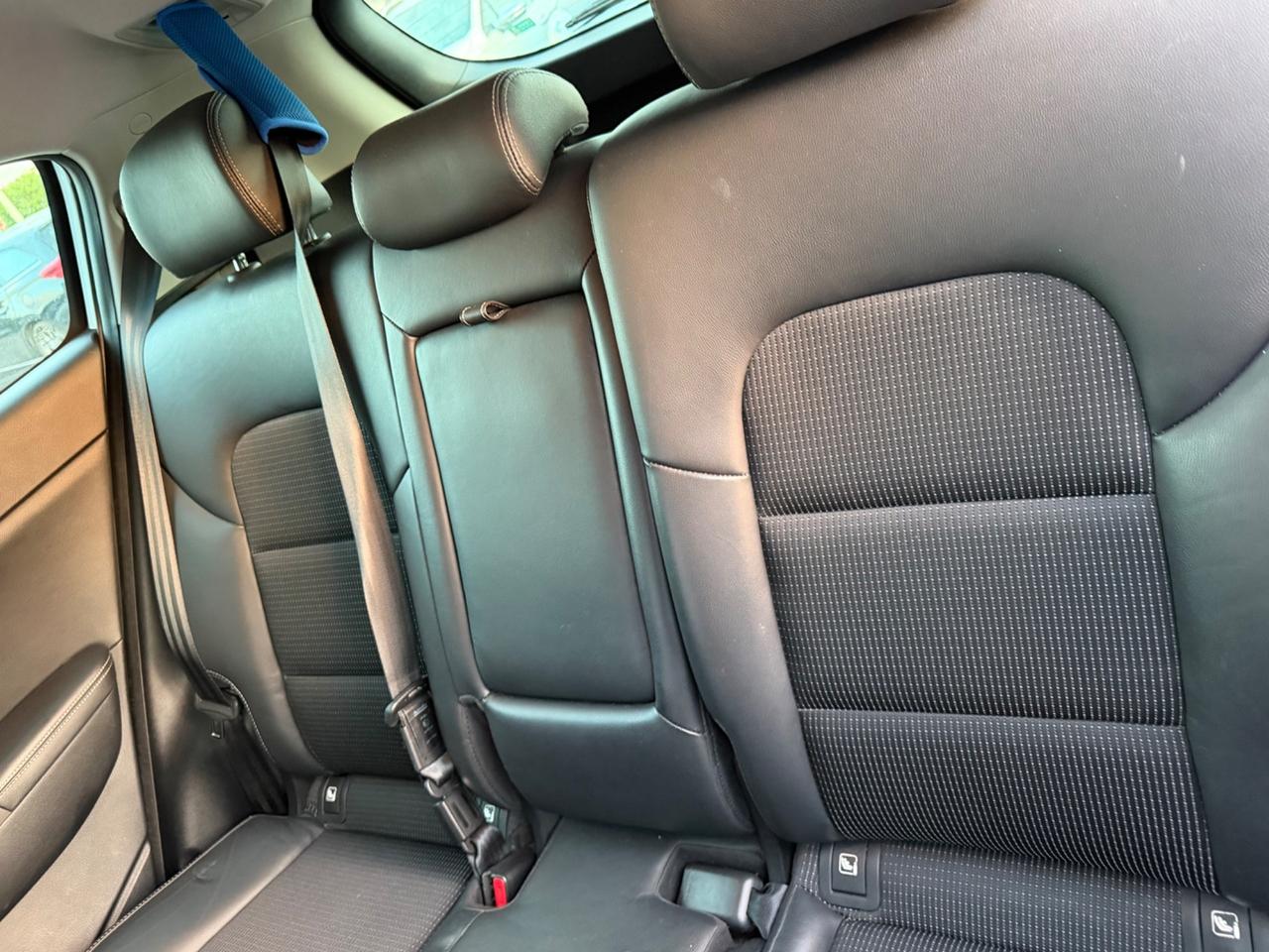 Kia Sportage 1.7 CRDI VGT 2WD Active