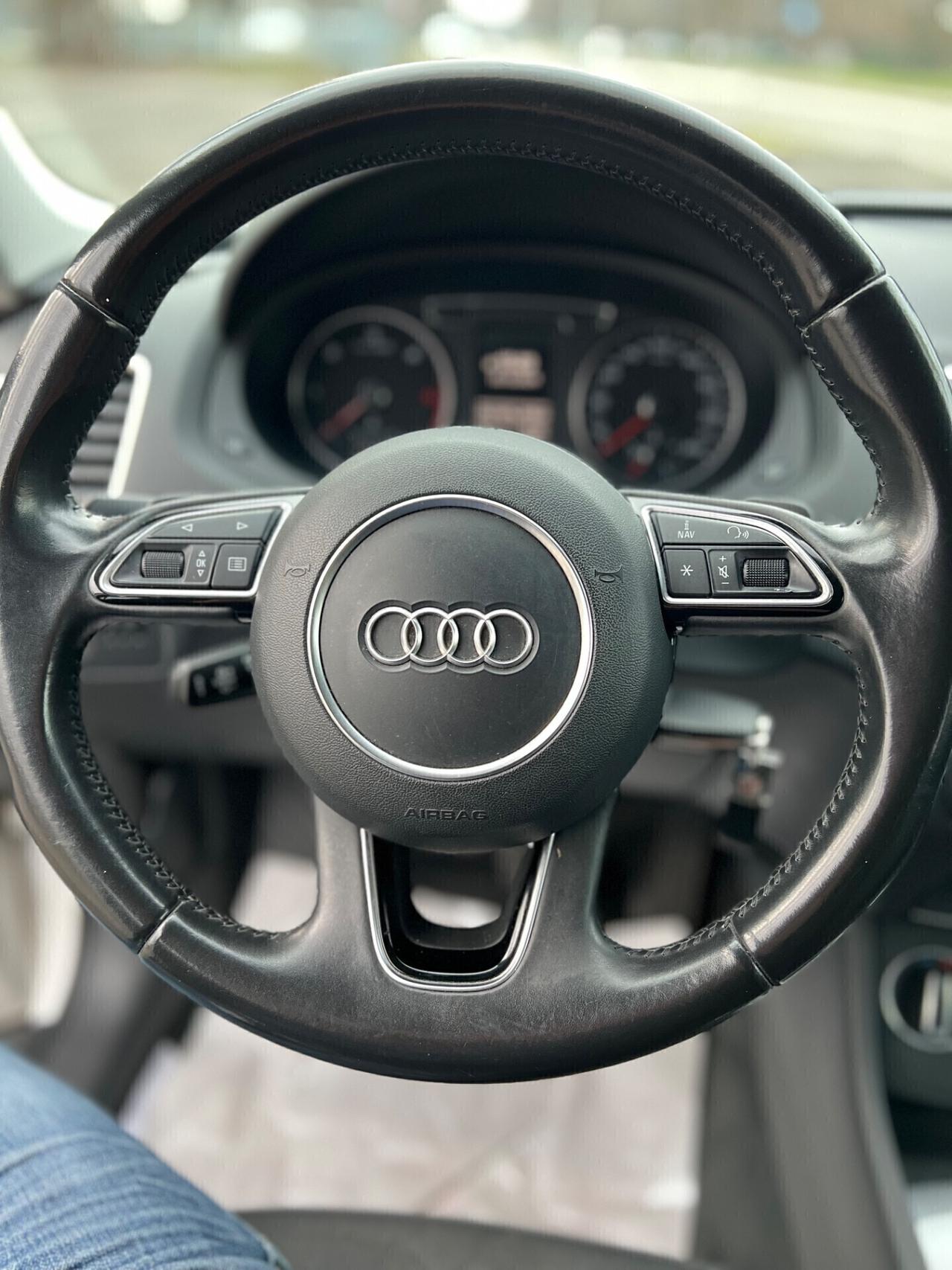 Audi Q3 2.0 TDI 150 CV quattro S tronic Sport