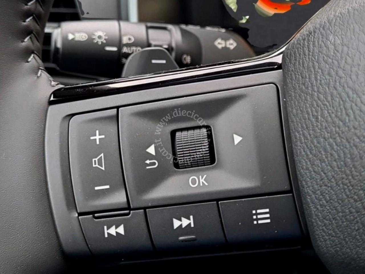 Nissan Qashqai 1.3 mhev N-Connecta 158cv xtronic HEAD-UP/TETTO/WINTER PACK/FULL OPT