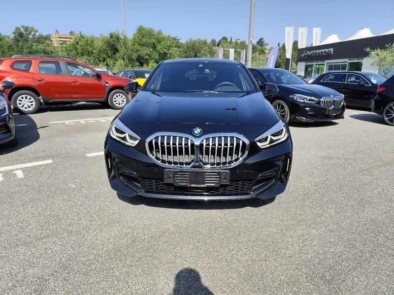 BMW Serie 1 F40 118d Msport