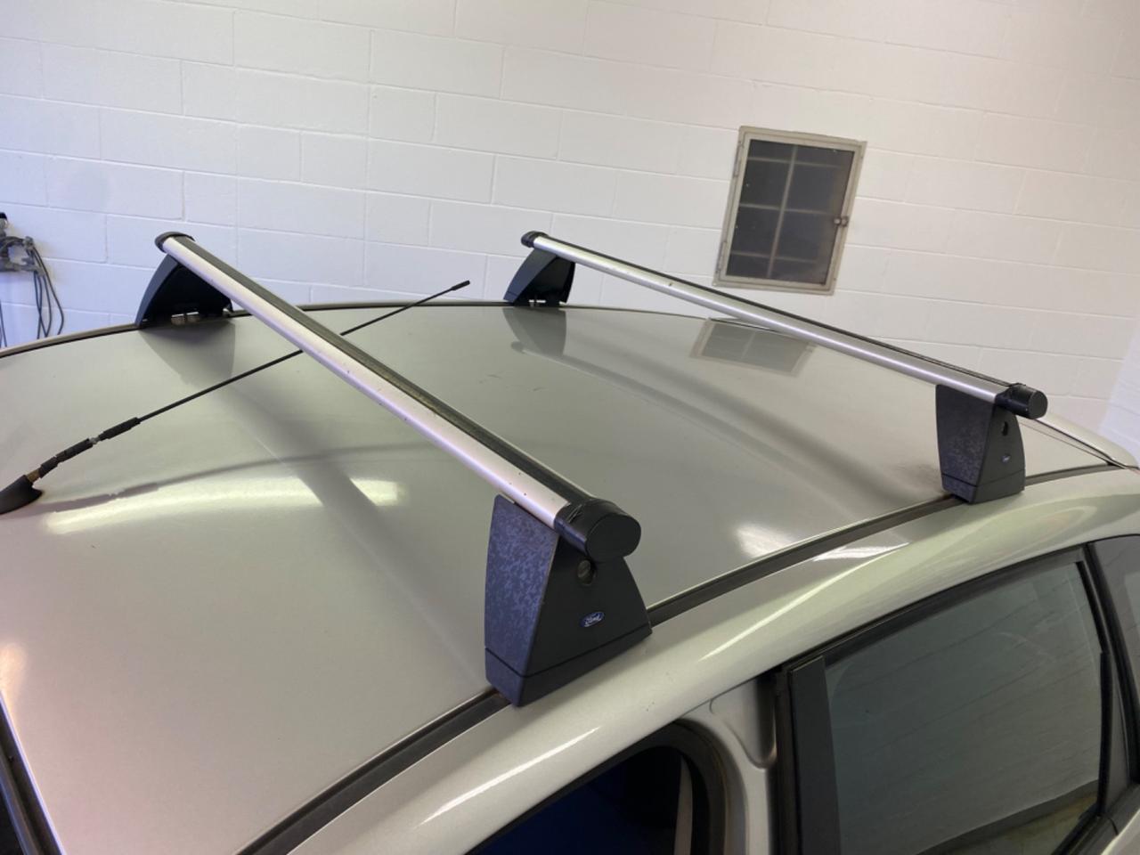 Ford Fiesta 1.4 16V 5p. Ghia