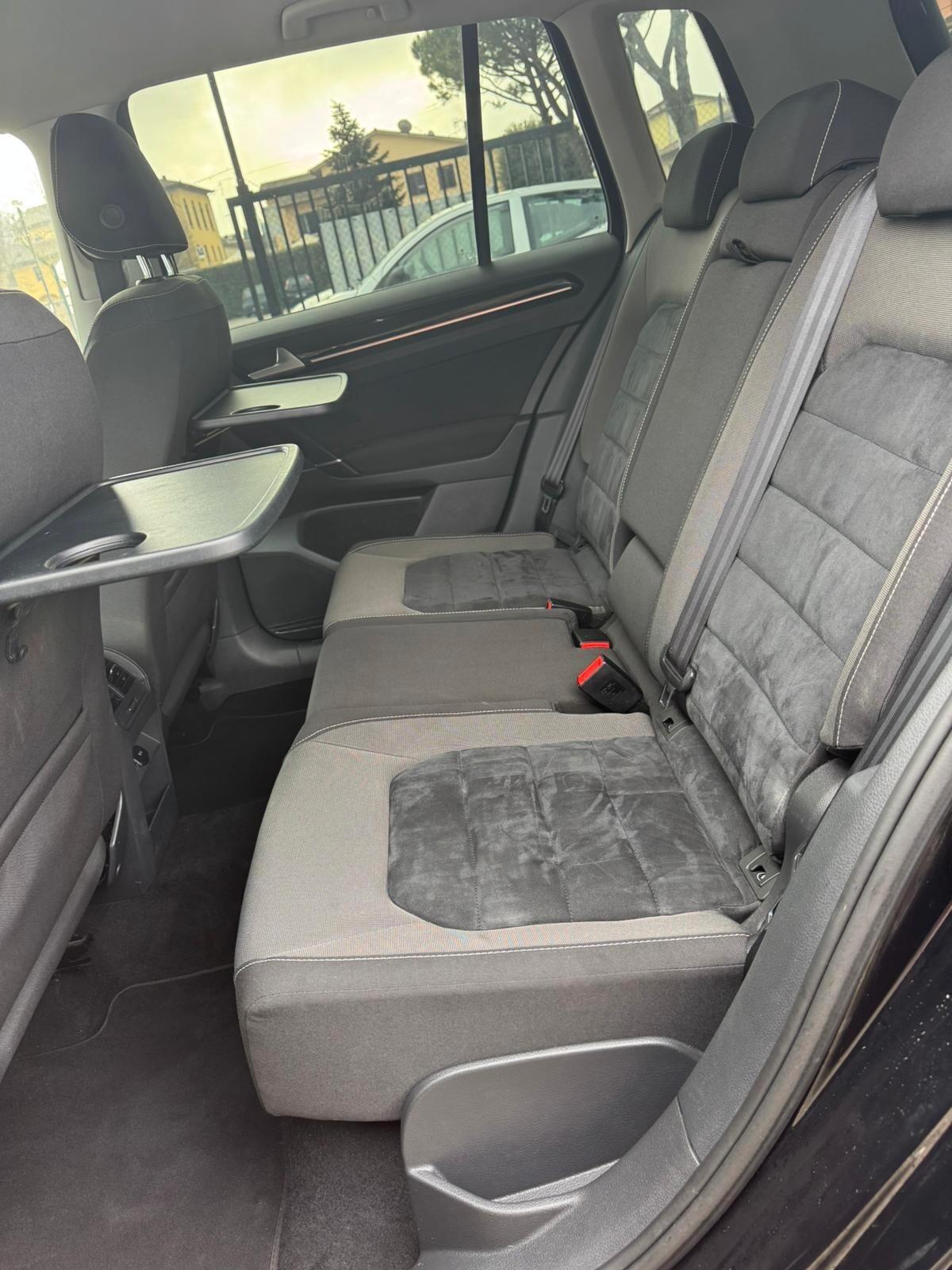 Volkswagen Golf Sportsvan 1.6 TDI 110 CV 5p. Executive BlueMotion Technology PERFETTA