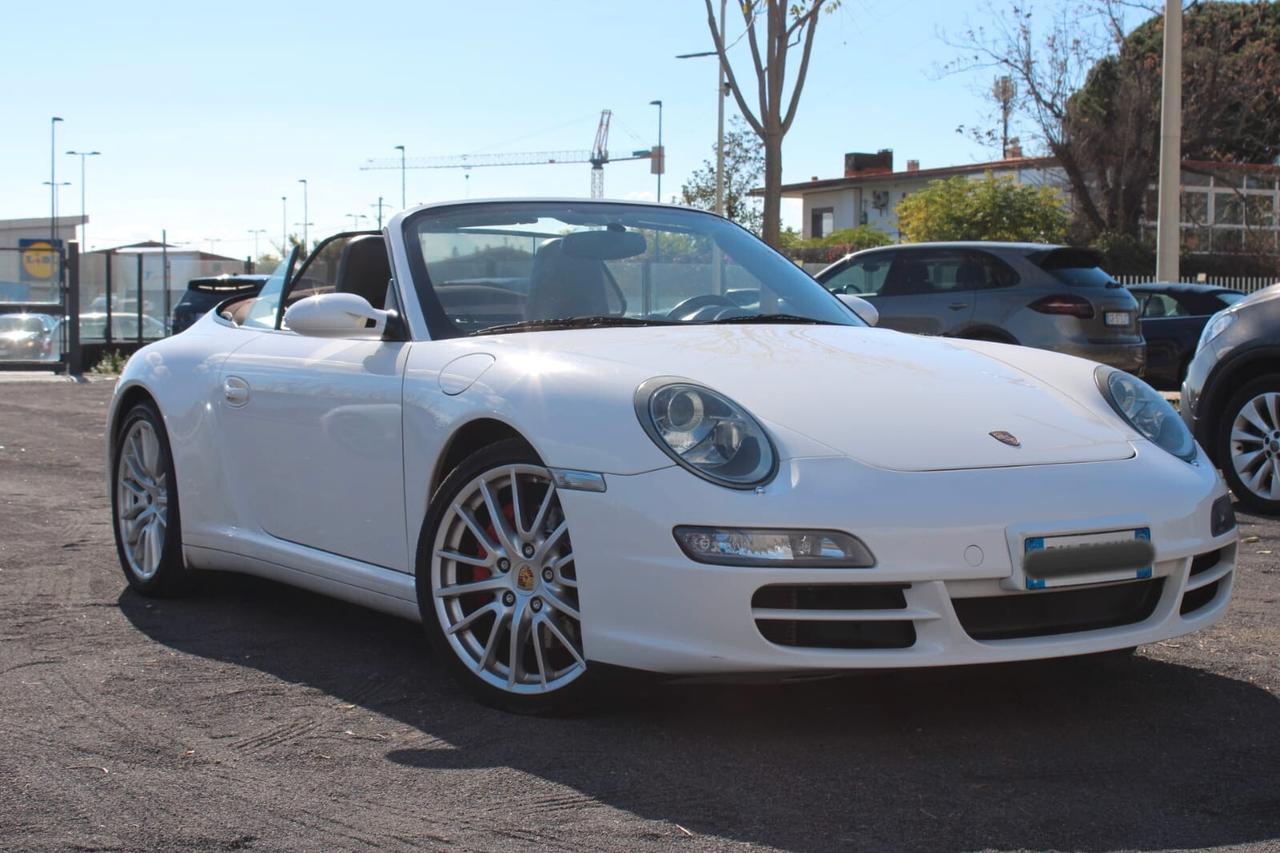 Porsche 911 Carrera 4S Cabriolet