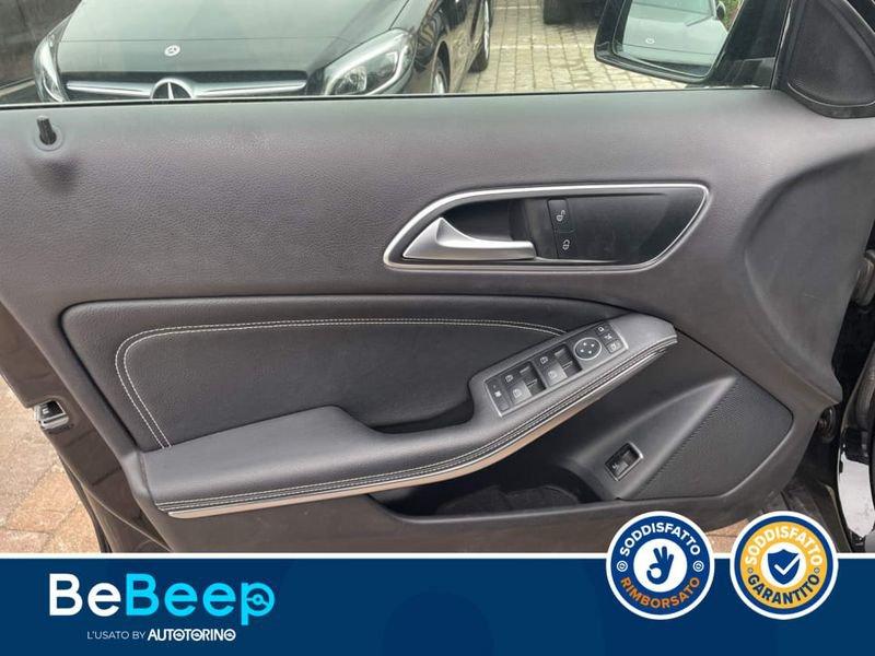 Mercedes-Benz GLA 180 SPORT AUTO
