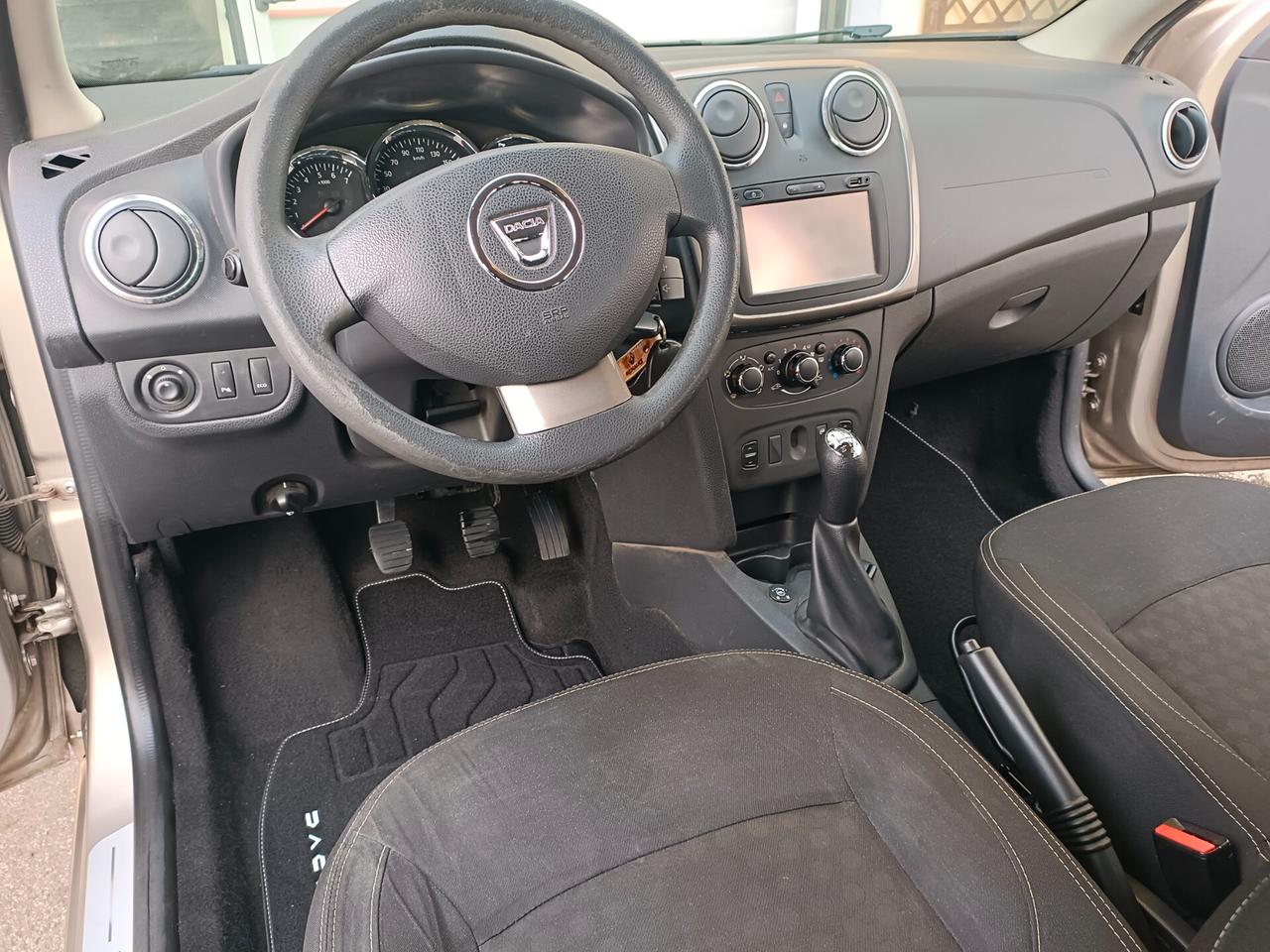 Dacia Logan GPL Lauréate