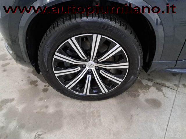 VOLVO XC90 T8 Recharge AWD Plug-in hybrid aut. 7 posti Inscri