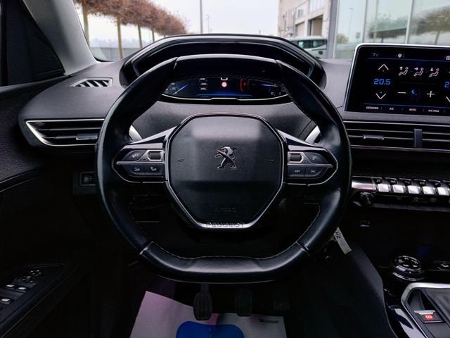 PEUGEOT 3008 PureTech Turbo 130 Allure