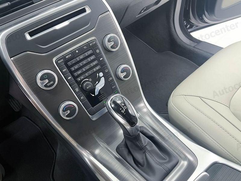 Volvo S80 S80 D4 181CV GEARTRONIC SUMMUM
