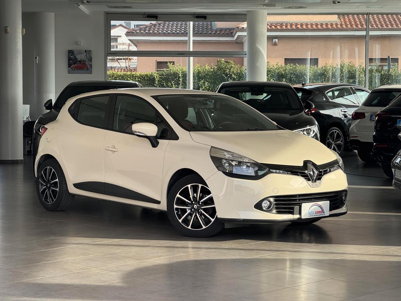 Renault Clio 5 Porte Clio 5p 1.2 Zen (live) 75cv E6