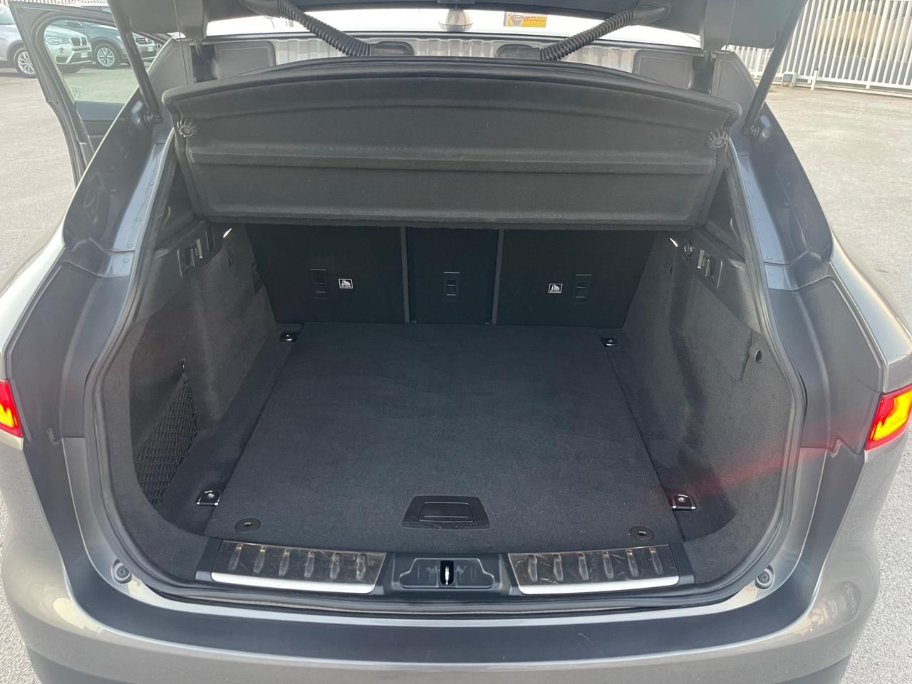 JAGUAR F-PACE 2.0 ID4 AWD 180CV AUT FULL LED MY19