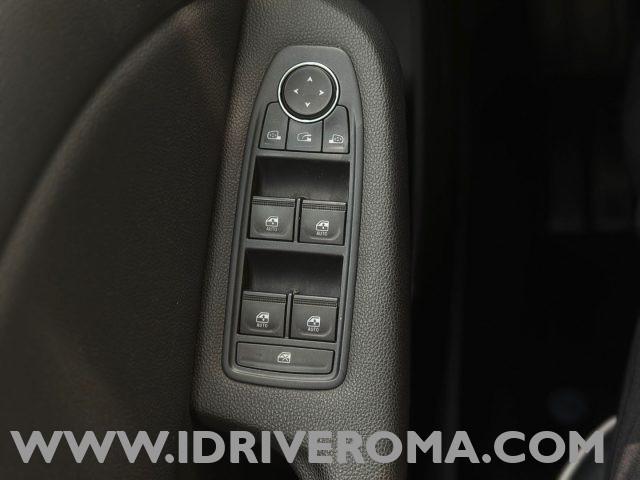 RENAULT Clio Full Hybrid E-Tech 140 CV 5 porte Intens
