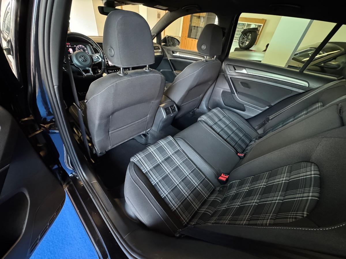 VOLKSWAGEN - Golf - GTD 2.0 TDI DSG 5p.BlueMotion Tech.