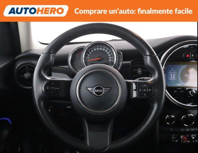 MINI Cooper 1.5 Cooper Essential 5 porte