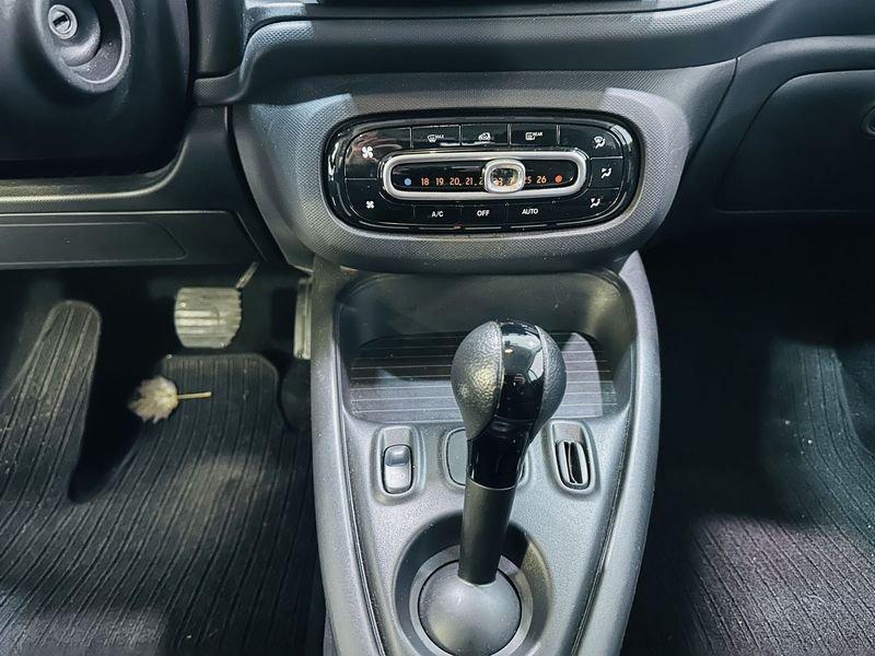 smart fortwo fortwo EQ Pure