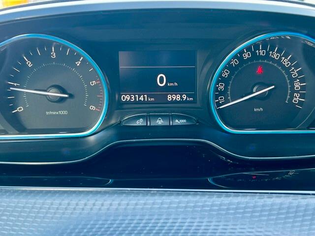 Peugeot 2008 1.6 BlueHDi 120 cv diesel - 2016
