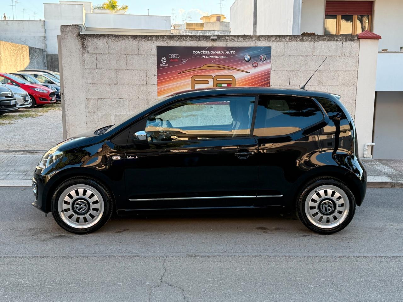 Volkswagen up! 1.0 75CV *Black - 2012